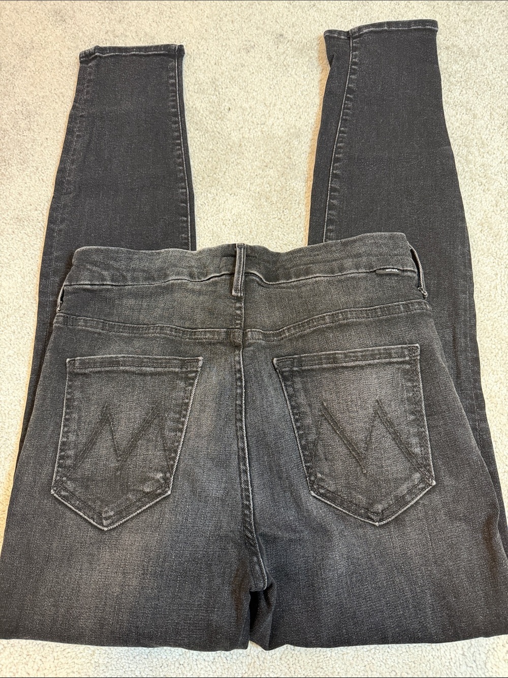 MOTHER High Waisted Looker Black Skinny Jeans - Picture 6 of 7